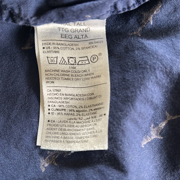 Men’s Shark button up shirt - Picture 5 of 6